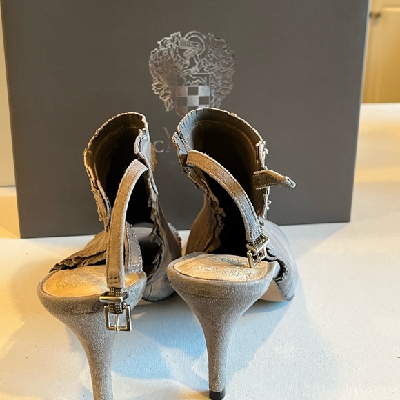 Vince Camuto Heels / Sandals - Picture 8 of 8